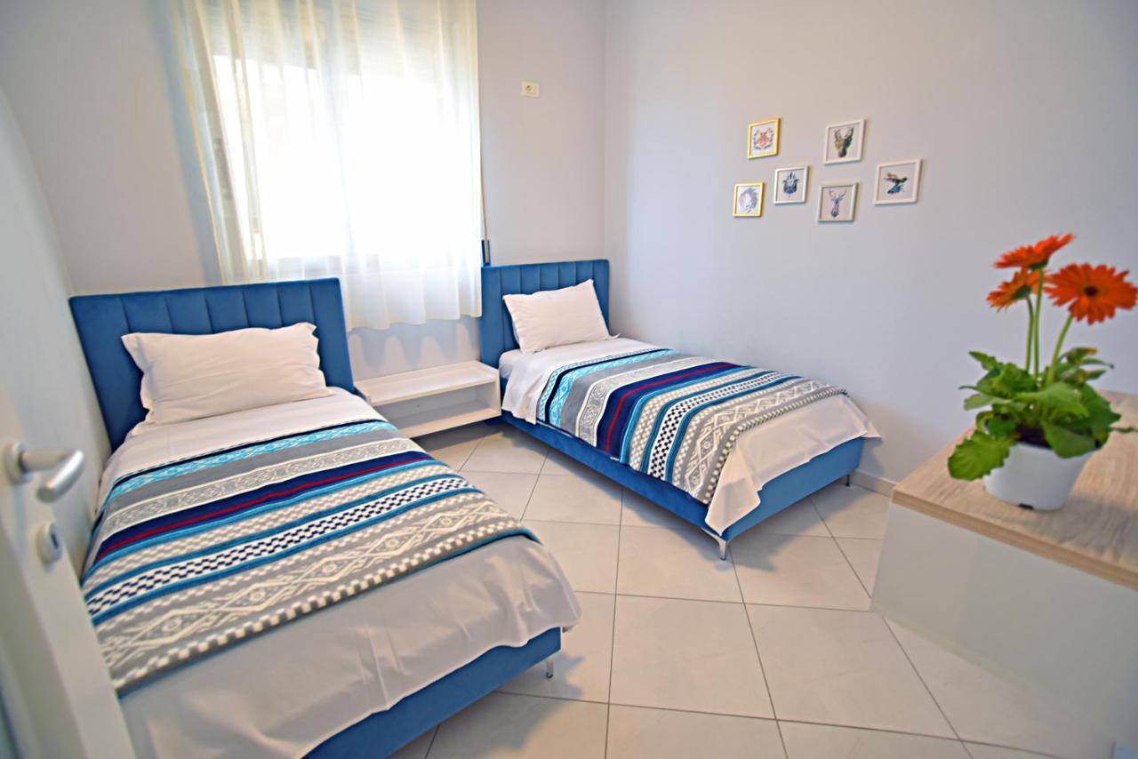 Sunrise Suites Vlorë Екстериор снимка