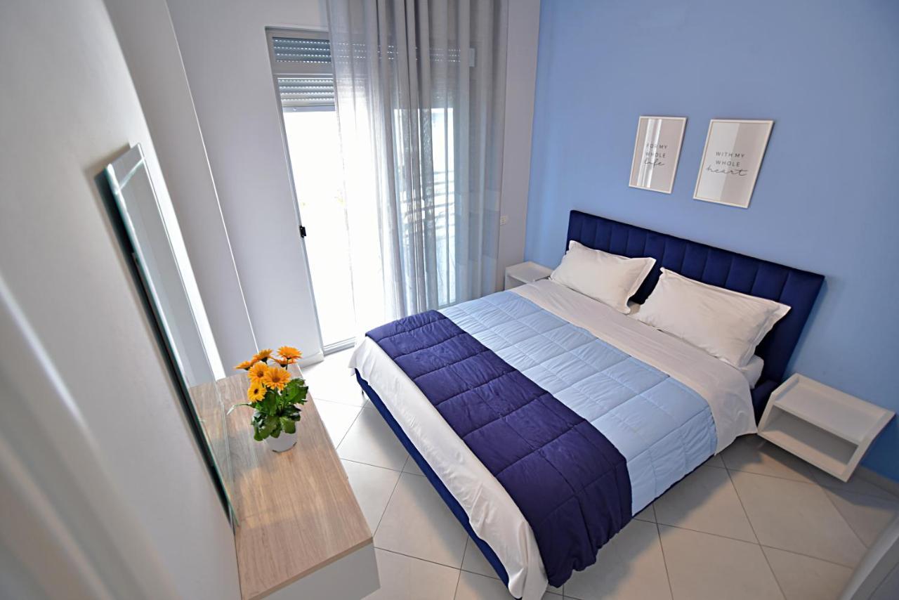 Sunrise Suites Vlorë Екстериор снимка