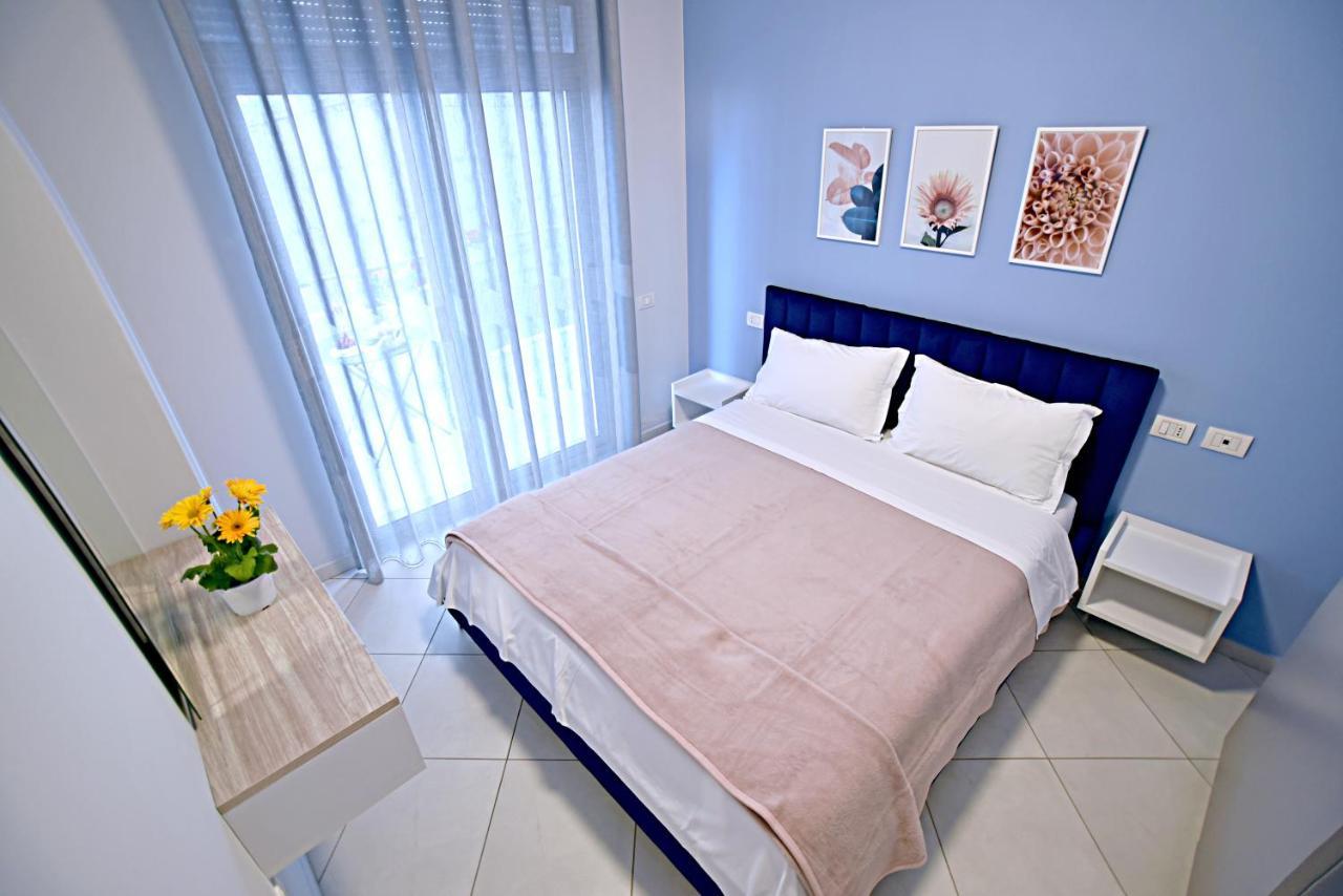 Sunrise Suites Vlorë Екстериор снимка